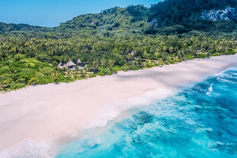 A Guide to the best beaches in The Seychelles